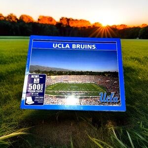 UCLA Bruins Stadium 500 Piece Jigsaw Puzzle Sealed Box Turner Licensing  2009